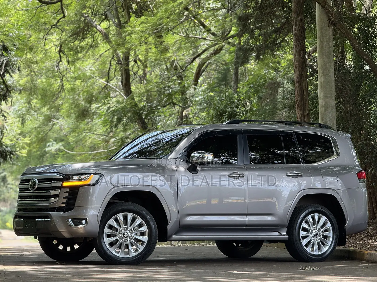 Toyota Land Cruiser 3.3 Diesel 4WD 2021 Gold