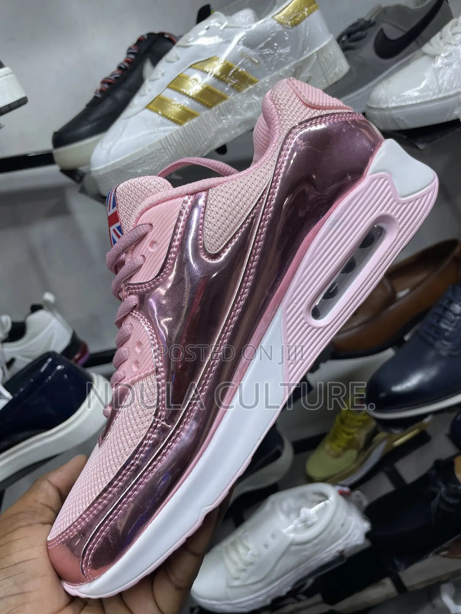 Ladies Fashion Shoes