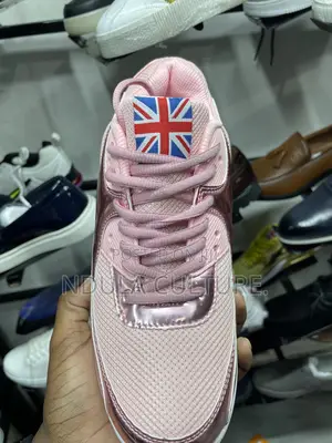 Ladies Fashion Shoes