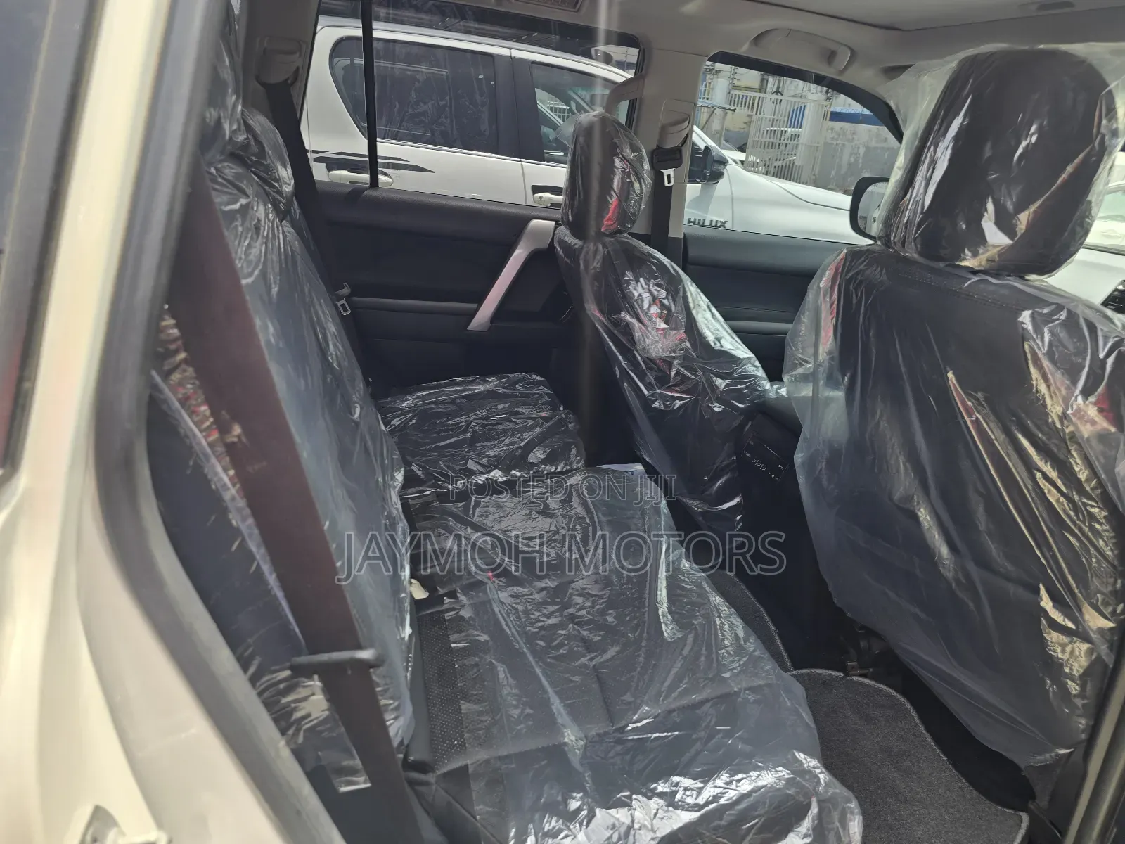 Toyota Land Cruiser Prado 2018 White