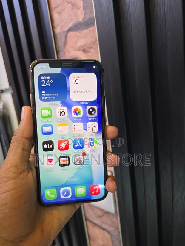 Apple iPhone 11 Pro 256 GB Gold - thumbnail 2