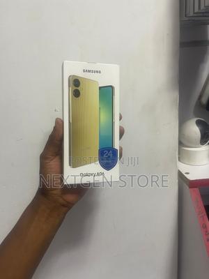 New Samsung Galaxy A06 64 GB Gold