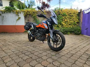 KTM 2023 Orange