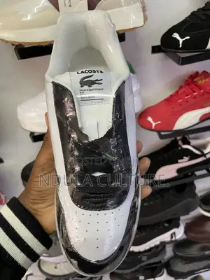 Lacoste T Clip Sneakers