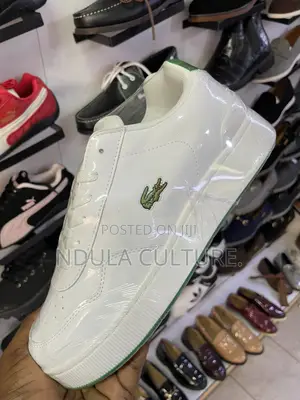 Lacoste T Clip Sneakers