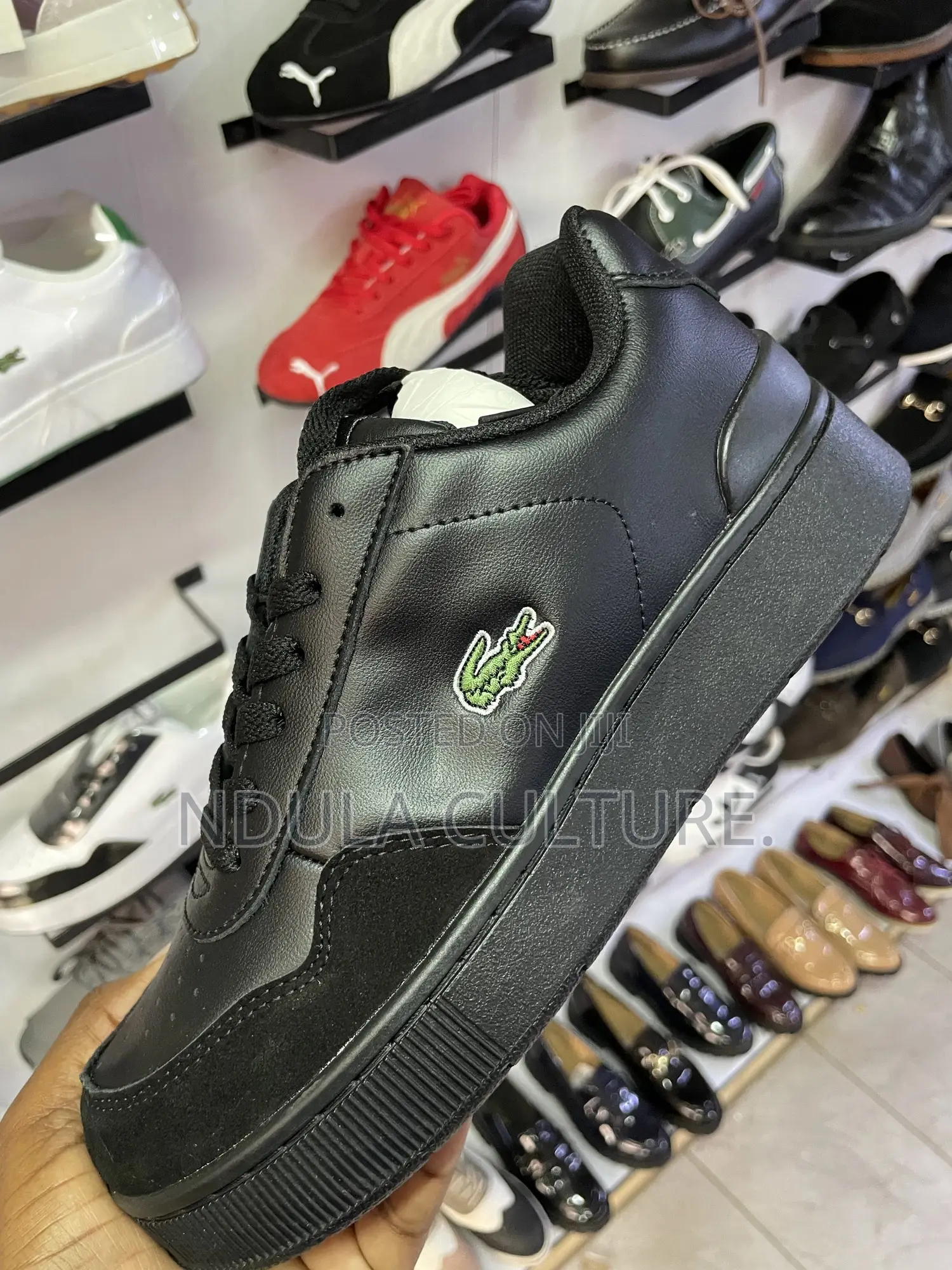 Lacoste T Clip Sneakers