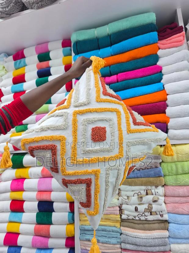 Fancy Tufted/Boho Throw Pillow Covers_sk - thumbnail 5