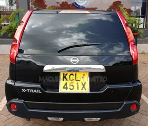 Nissan X-Trail 2010 Black
