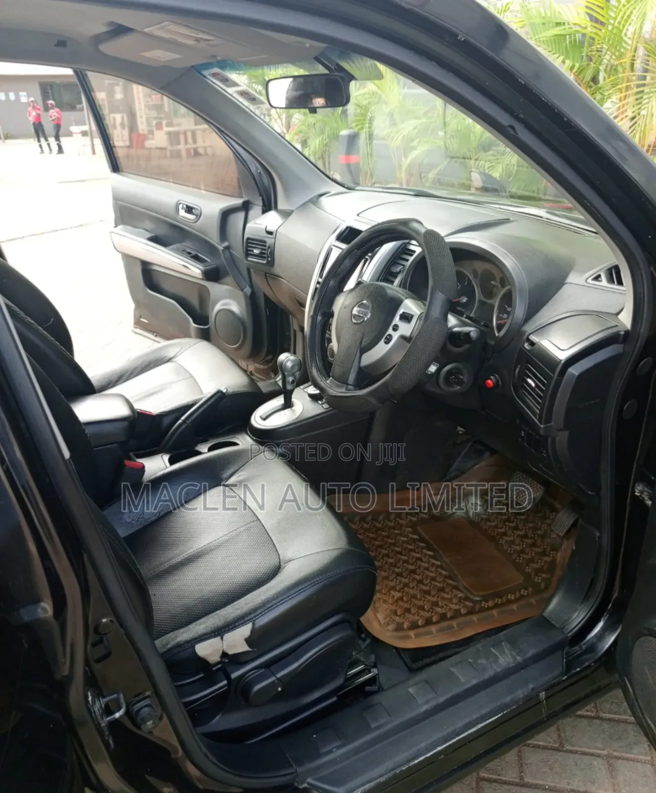 Nissan X-Trail 2010 Black