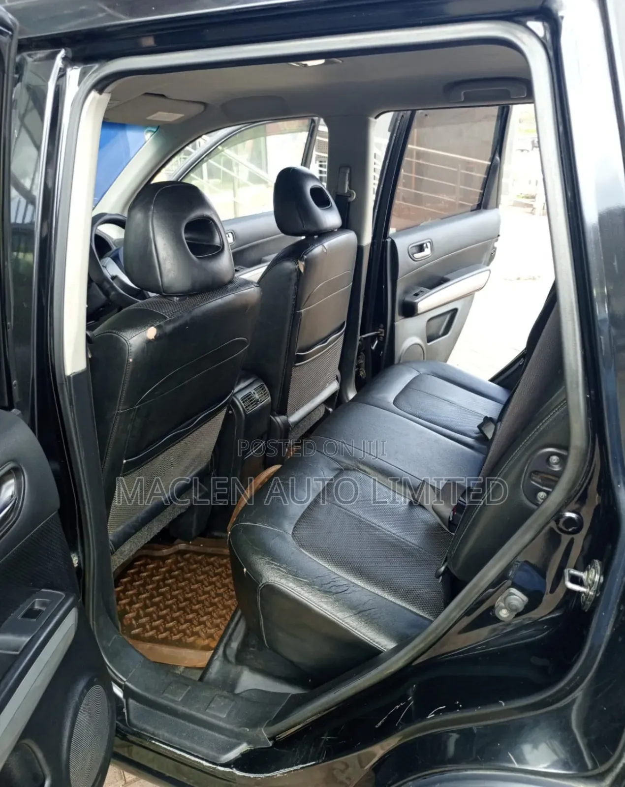 Nissan X-Trail 2010 Black