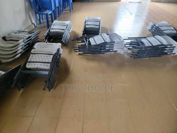 Church Chairs, Foldable Plastic - thumbnail 3
