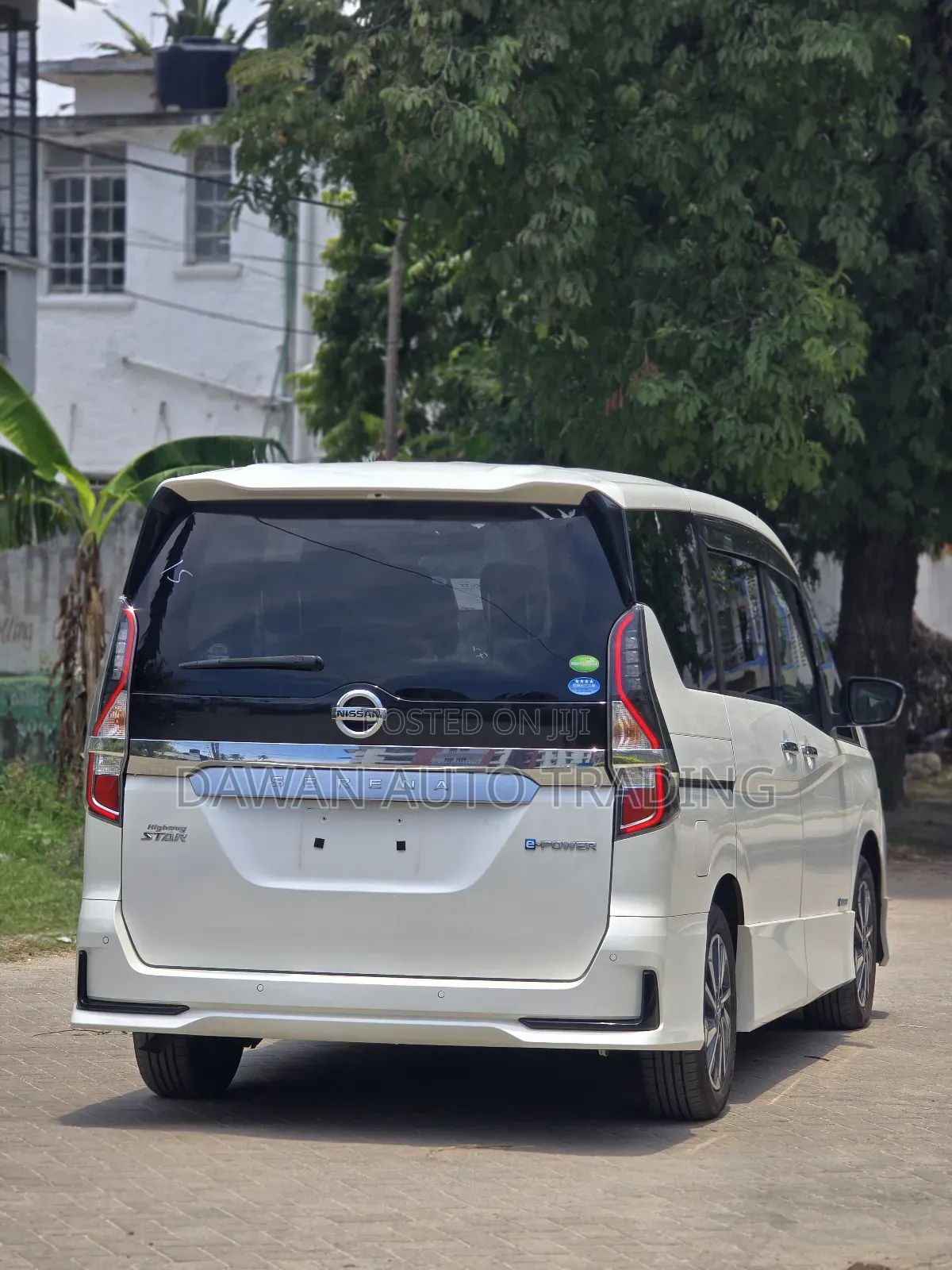 Nissan Serena 2019 White