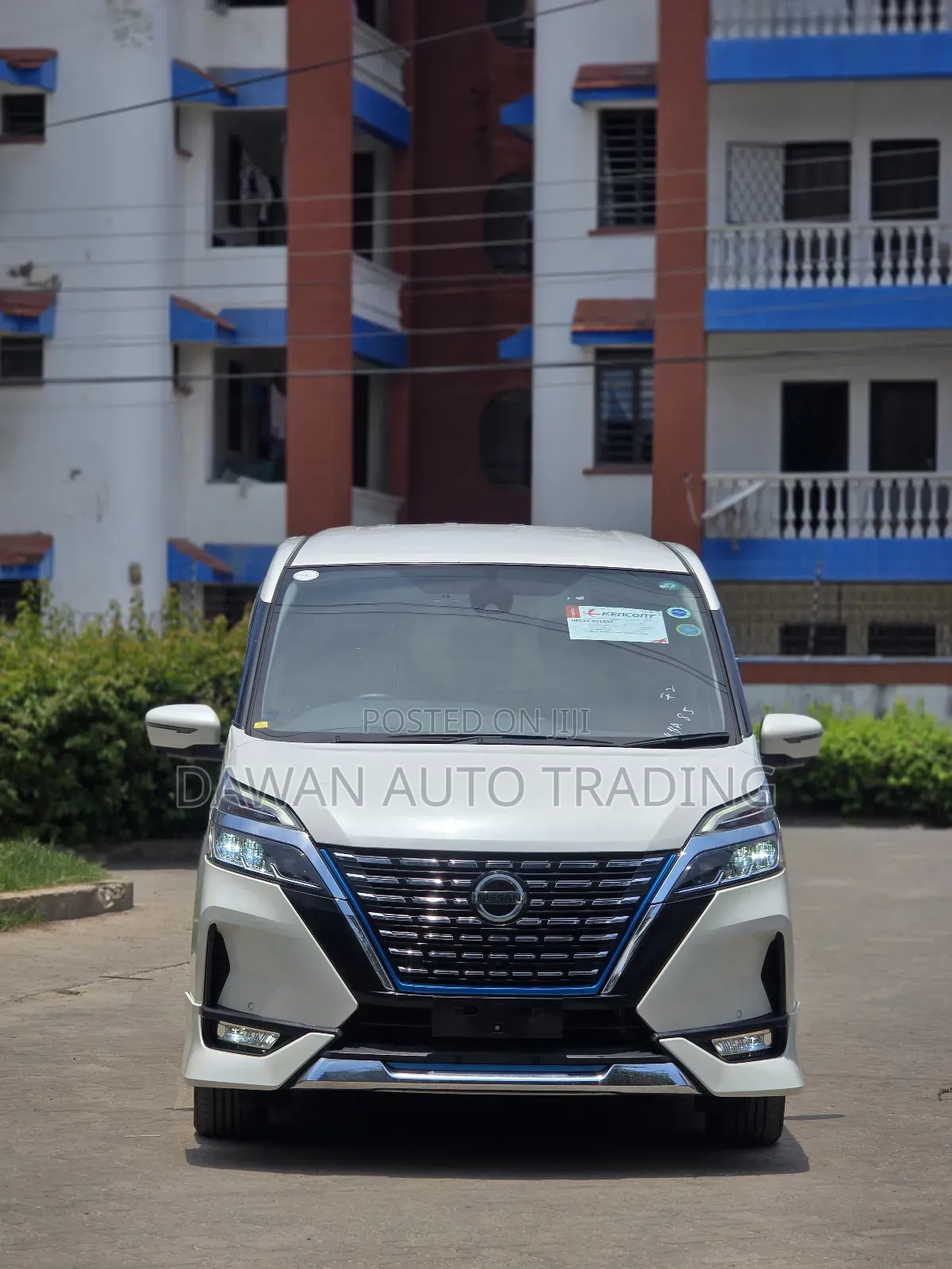 Nissan Serena 2019 White
