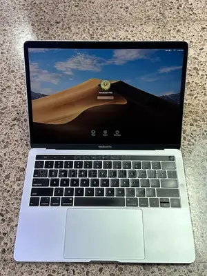 Laptop Apple MacBook Pro 2016 16GB Intel Core i7 SSD 256GB