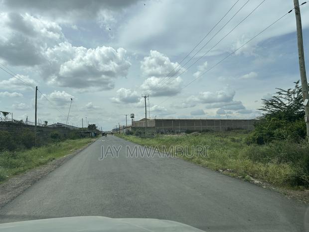Commercial 5 Acre Land Nairobi - main view