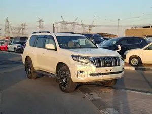 Toyota Land Cruiser Prado 2.8 2019 White