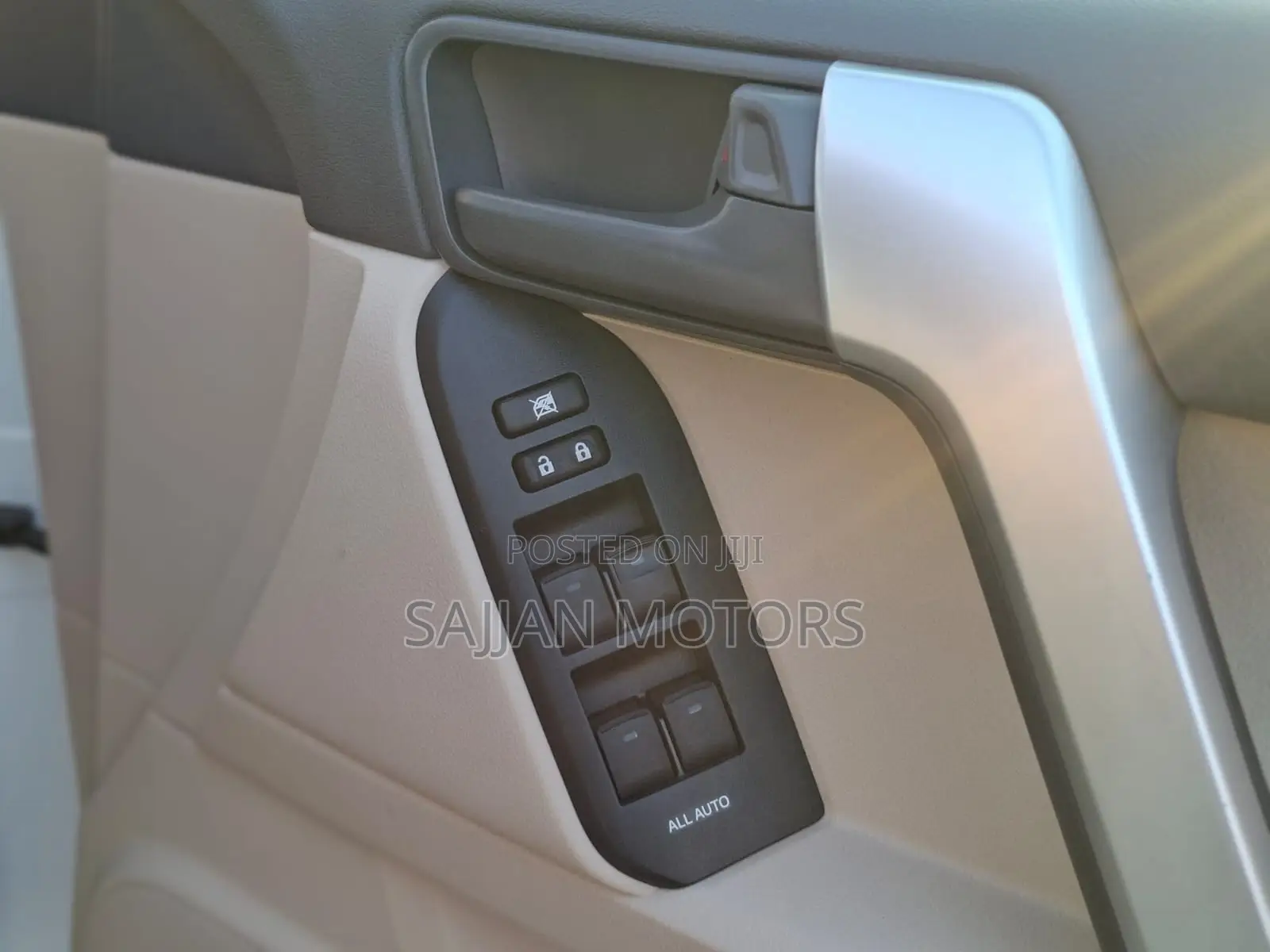 Toyota Land Cruiser Prado 2.8 2019 White
