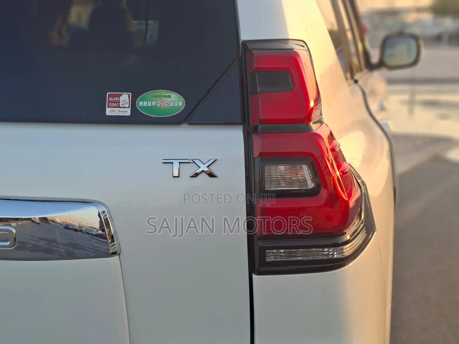 Toyota Land Cruiser Prado 2.8 2019 White