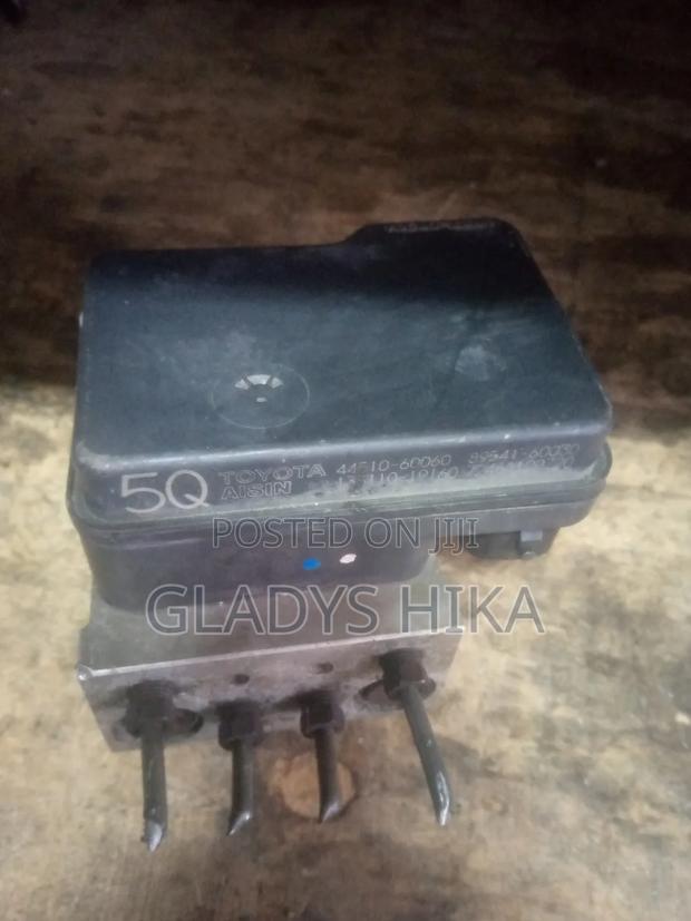 Prado 95 Abs Pump - thumbnail 2