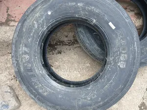 9.5r17.5 Boto Tires ( Front )