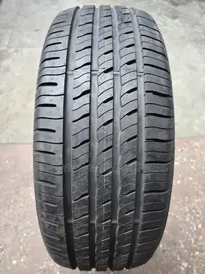 255 /55 R20 Roadstone Tyres