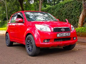 Toyota Rush 2012 Red