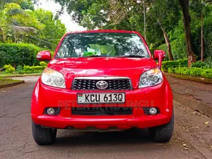Toyota Rush 2012 Red
