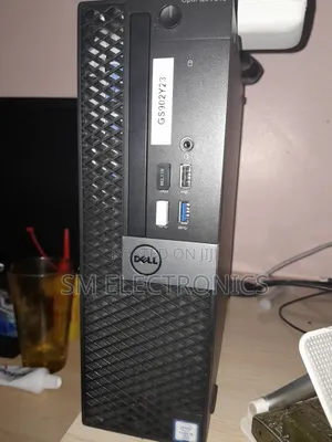 Desktop Computer Dell OptiPlex 7040 8GB Intel Core i5 HDD 500GB