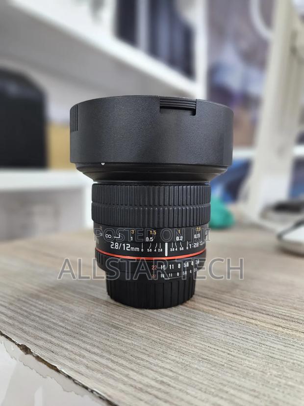 Nikon Rokinon 12mm Fish Eye F2.8