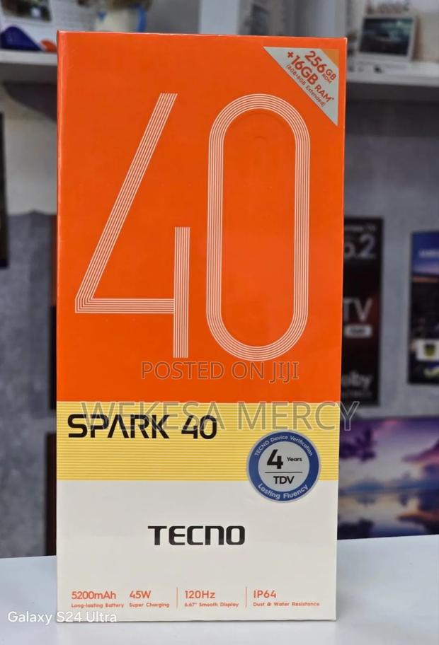 New Tecno Spark 40 256 GB Black - thumbnail 3