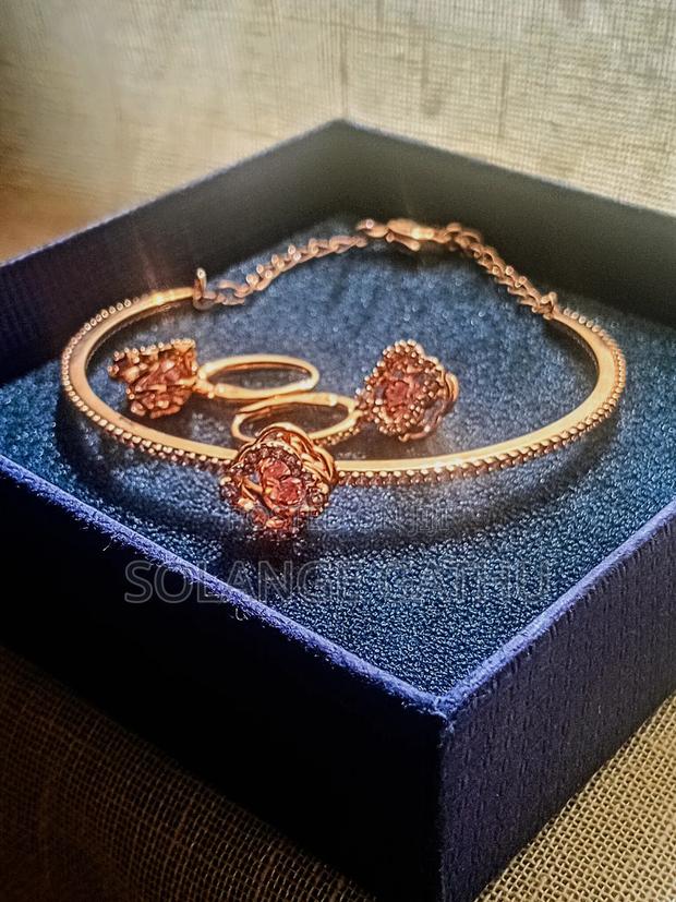 Swarovski Una Bangle + Una Drop Earring Set - thumbnail 2