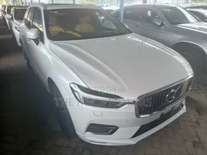 Volvo XC60 2019 White