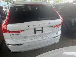 Volvo XC60 2019 White