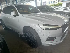 Volvo XC60 2019 White