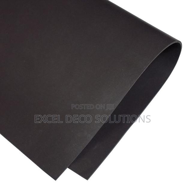 Heavy Duty Rubber Floor Mat – Strong Long Lasting