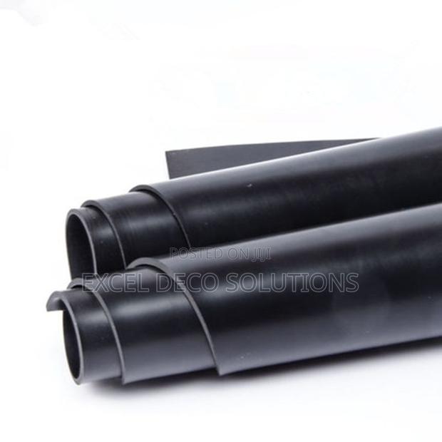 Rubber Mat Flooring – Ideal for Busy Areas
