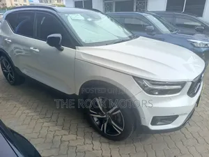 Volvo XC40 2019 White