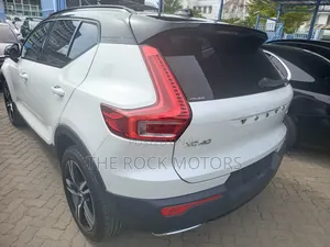 Volvo XC40 2019 White