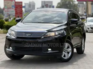 Toyota Harrier 2.0 2019 Black