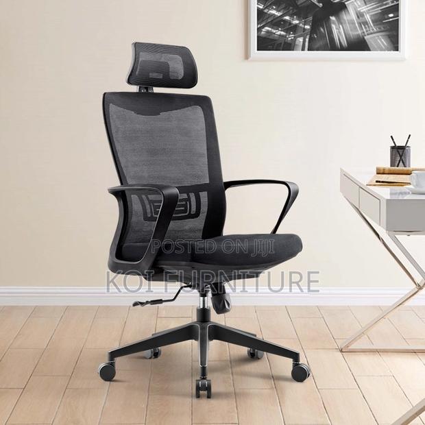 Office Chair; Mesh Breatheable Office Clerical Ergonomic Chair