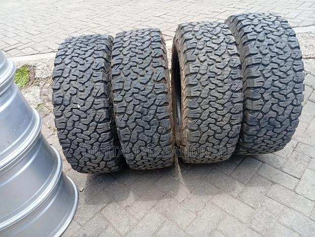 265/70r16 Bf Goodrich Tyres Slightly Used