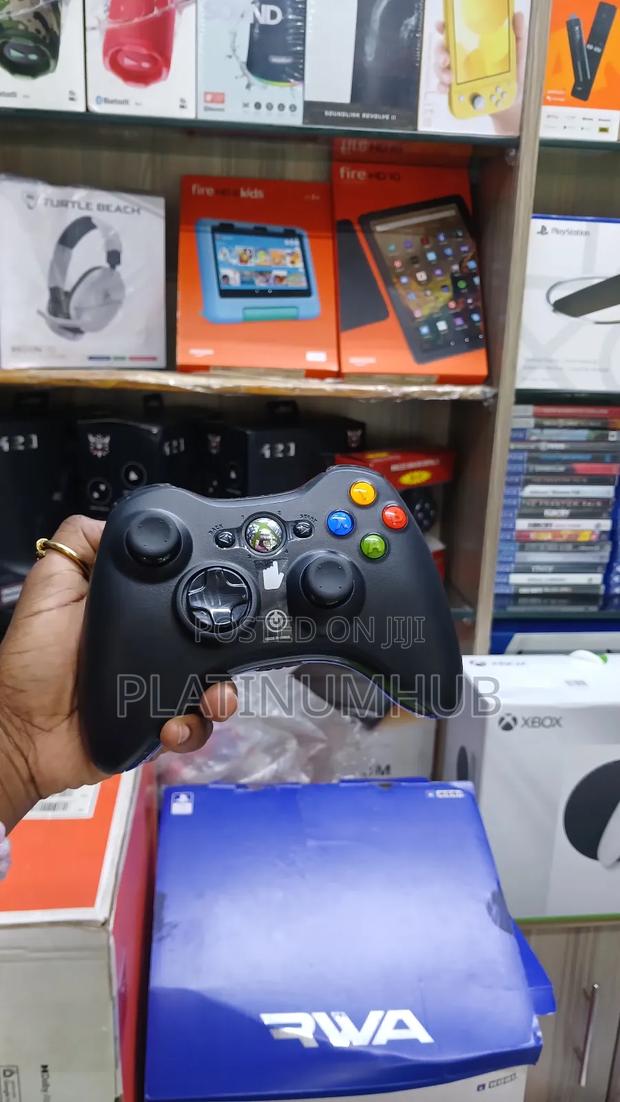 Microsoft Xbox 360 Wireless Gamepad Controller - main view