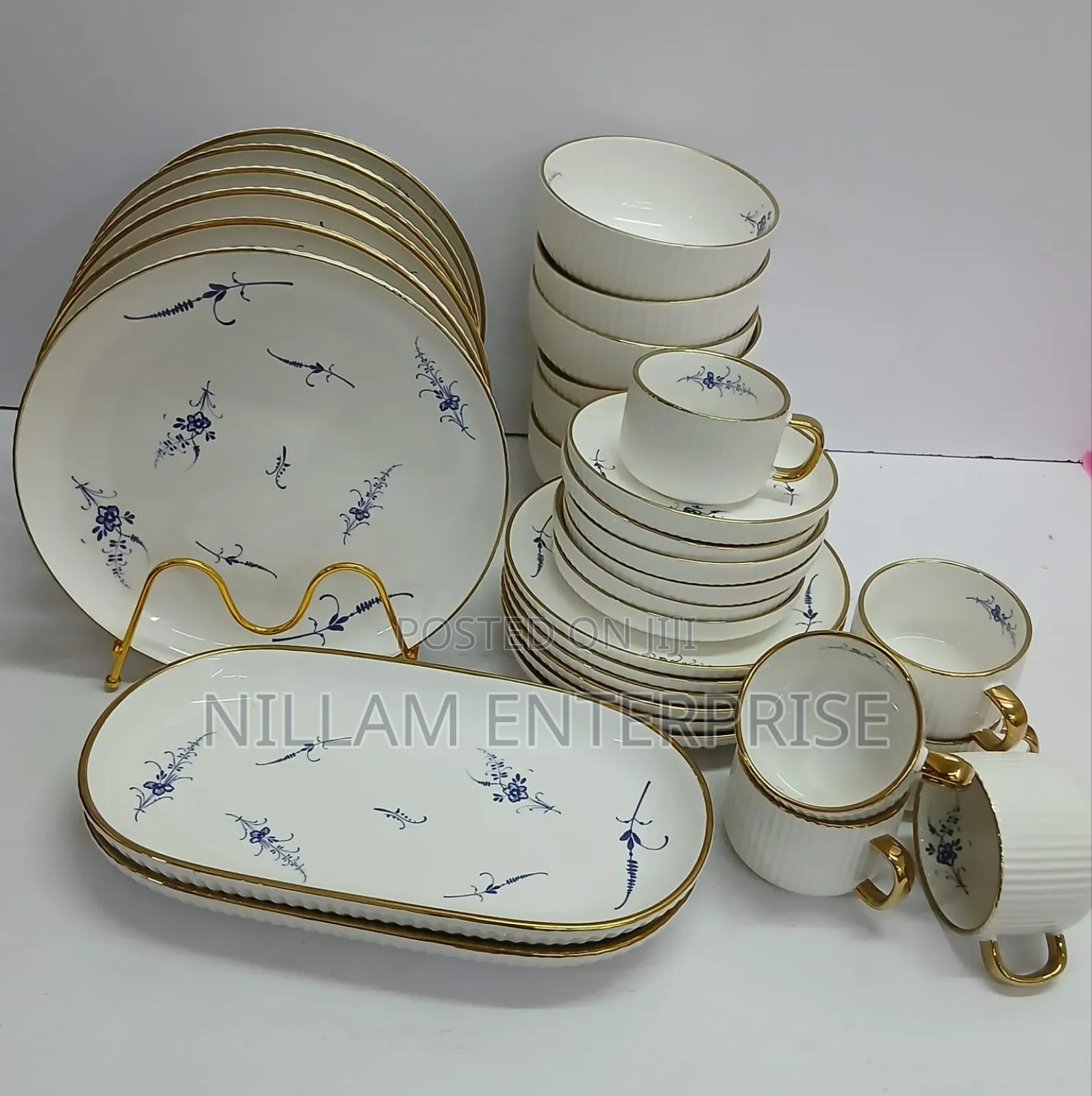 32 PCS Classic Quality Ceramic Dinner Set