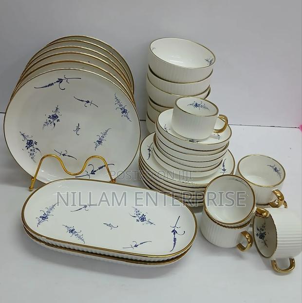 32 PCS Classic Quality Ceramic Dinner Set - thumbnail 2