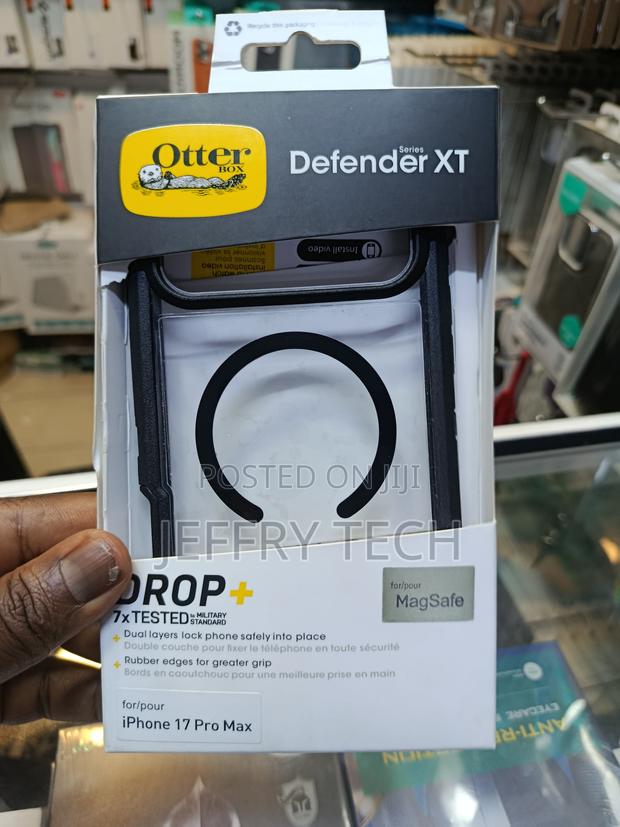 Deeii Otterbox Defender Xt Series iPhone 17 Pro Max Clear Magsafe Case