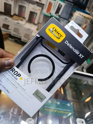 Deeii Otterbox Defender Xt Series iPhone 17 Pro Max Clear Magsafe Case