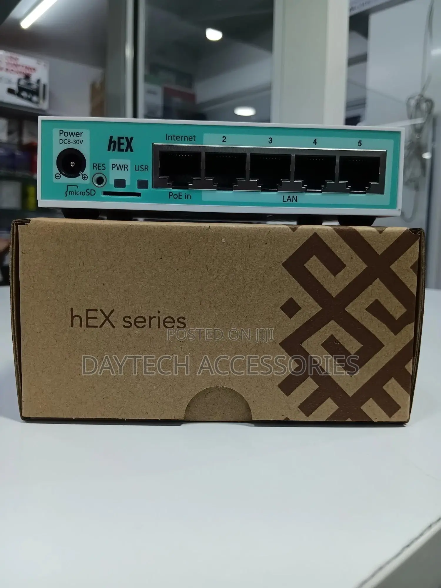 Mikrotik Rb750gr3 Hex 5-Port Gigabit Ethernet Router Routeros L4.