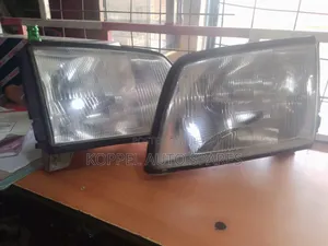 Mazda Bongo/Nissan Vanette Headlight Ex Japan