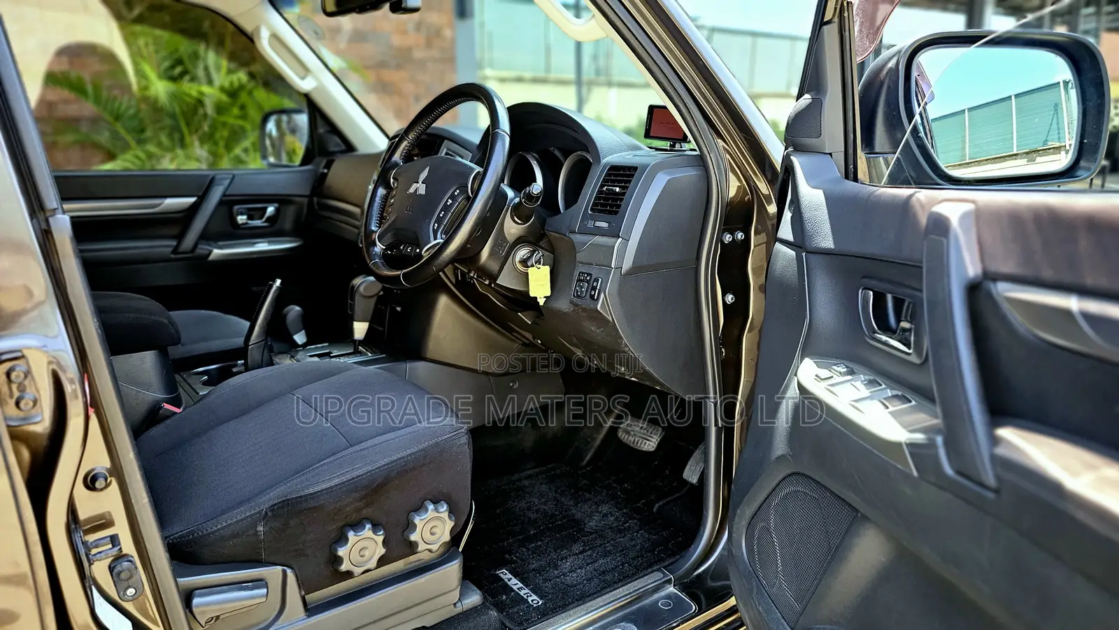 Mitsubishi Pajero V90 3.2 DI-D GLS/GLX 2018 Brown
