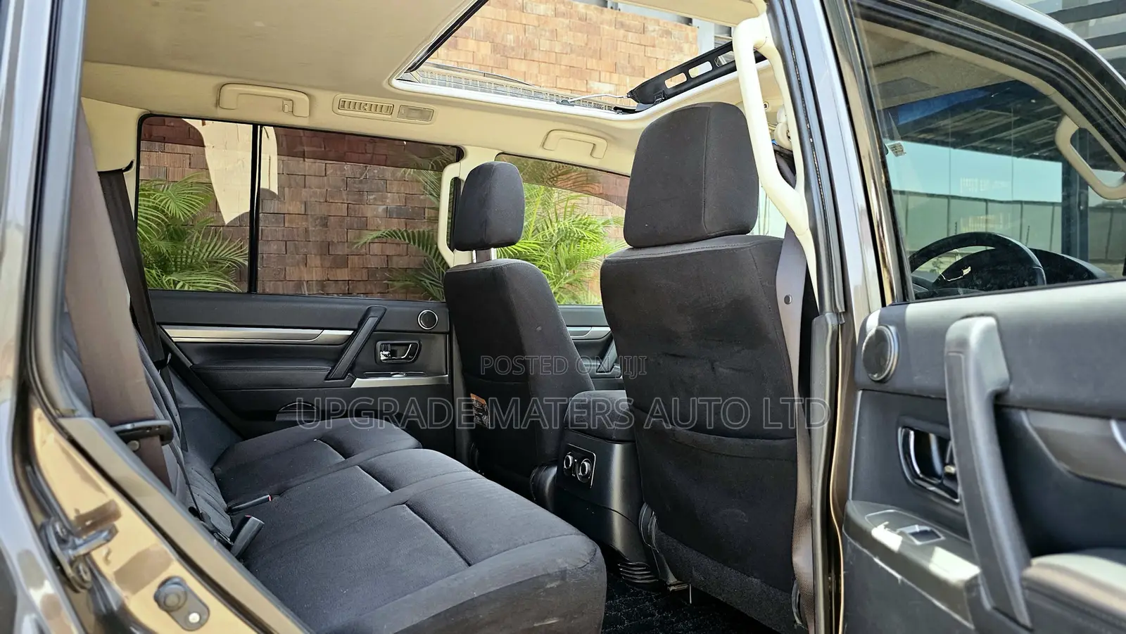 Mitsubishi Pajero V90 3.2 DI-D GLS/GLX 2018 Brown